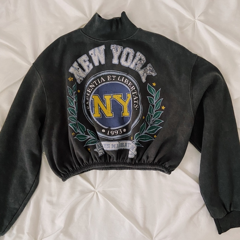 Zara Cropped Sweater